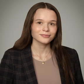 Photo of Elizabeth Casciaro